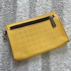さ*マ様 コーチ　coach イエロー エンボス加工 ポーチ