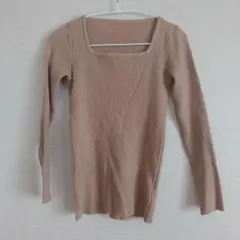 nina リブニット スクエアネック ベージュ 長袖 タイト 韓国風