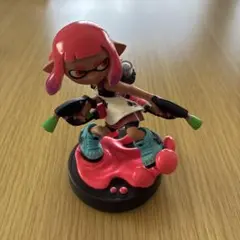 スプラトゥーン　アミーボ　ガール　ネオンピンク