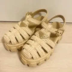 プラダ白サンダル37 PRADA靴エスパドリュー - メルカリ