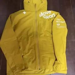 move sport ランニングウェアのサムネイル
