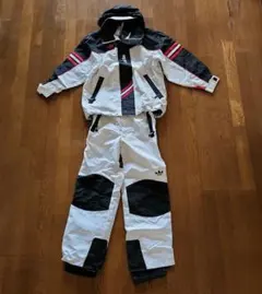 2026年最新】adidas スキーウェアの人気アイテム - メルカリ