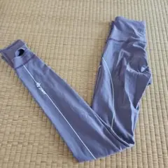 パープル ヨガウェア スリット