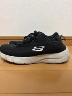 SKECHERS ブラック スニーカー 24cm黒 靴