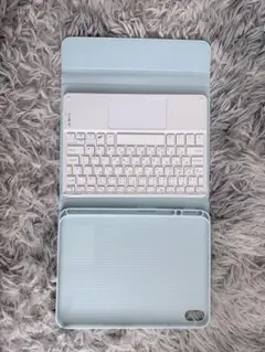 iPad 第10世代 Bluetoothキーボード付き カバー