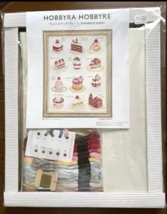 クロスステッチフレーム「Strawberry sweets」キット - メルカリ