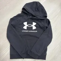 アンダーアーマー 裏起毛パーカー140cm⑅︎◡̈︎*