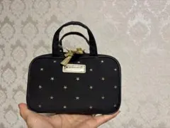 【美品】ARTISAN&ARTIST 新発売　星柄ブラック　ポーチ