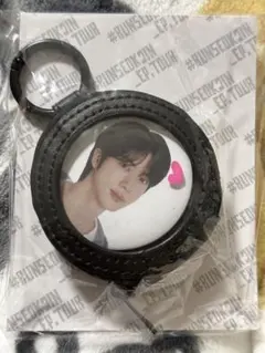 2026年最新】bts ジン 缶バッジの人気アイテム - メルカリ