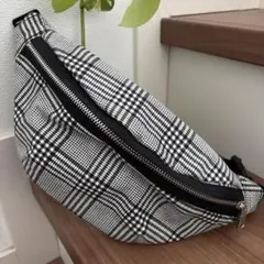 チェック柄 ボディバッグ