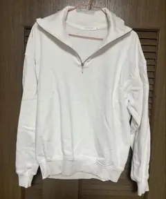 ハーフジップ スウェット　サイズM 白