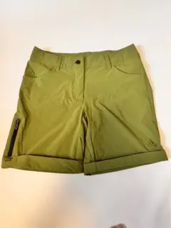 adidas ショートパンツ