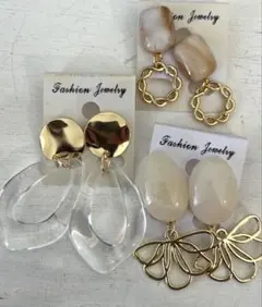 3点セット　556 ハンドメイド　樹脂　金属　ピアス　イヤリング　まとめ売り