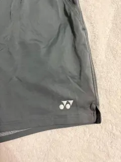 YONEX グレー ショートパンツ