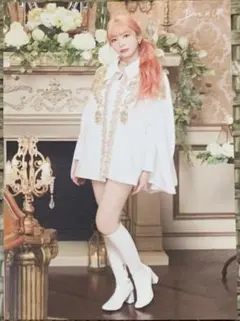 NiziU ランダムトレーディングカード ラントレ Burn it Up マユカ