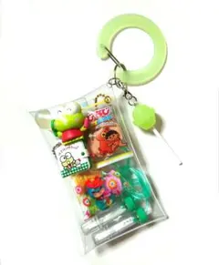 ガチャ詰めポーチ　けろけろけろっぴ　グリーン　推し活　３／８迄価格