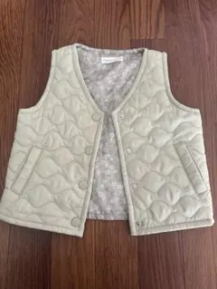 薄いグリーン キルティング ベビーベスト