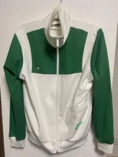 Item thumbnail for item 4067a1b5-ff00-45ed-9442-1309d4985fcc