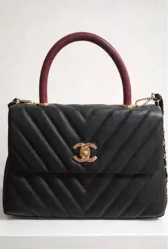 【週末限定価格❣️】CHANEL ショルダーバッグ