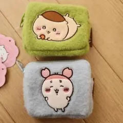ちいかわ　ふわふわミニポーチ　2体