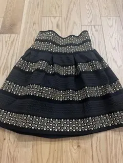 未使用　luvain 黒のフレアスカート