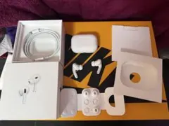 AirPods Pro 第二世代 本体 充電ケース付き (Lightning)