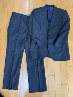 洋服の青山　スーツ　セットアップのサムネイル