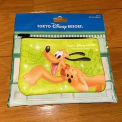 ディズニー チケット ポーチ プルート