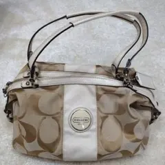 COACH　シグネチャー　ハンドバッグ