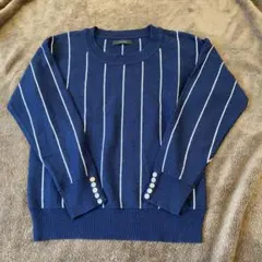 ネイビー　ホワイト　ストライプ 長袖ニット　ボタン付き　M