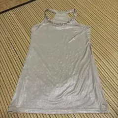 ブージュルード　ホルターネックのタンクトップのサムネイル