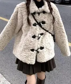 ViViDAY ふわふわフェイクファーダッフルコート