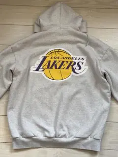 【美品】NBA ロサンゼルス レイカーズ LAKERS 裏起毛フード付きパーカー