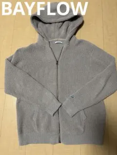ベイフロー パーカー