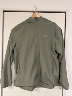 Nike ウィンドブレーカーとパンツ セット