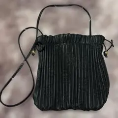 scolarブラックスカラ子ちゃん型押しショルダーバッグのサムネイル