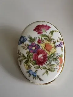 花柄陶器ブローチ　ヴィンテージ風　昭和レトロ