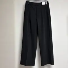 新品未使用　タグ付き UNIQLO タックワイドパンツ L ブラック