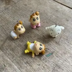 vintageクレヨンしんちゃん　シロひまわりストラップ 4個セット