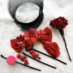 着物用髪飾り　赤い花飾り付きかんざし まとめ売り