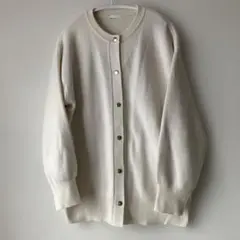 GUジーユーSホワイトボタン付きニットカーディガンゆったり