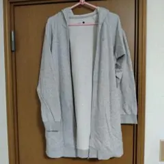 HUITIÈME ☆フード付きグレー パーカー Lサイズ