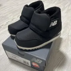 New Balance ブーツ 15cm