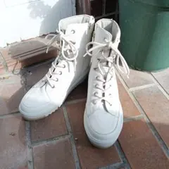 美品✨fitfit レースアップハイライズショートブーツ オフホワイト