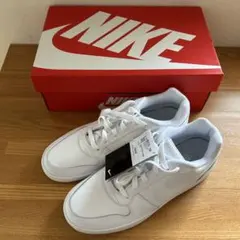 新品NIKE ナイキ エバノン LOW ホワイト スニーカー