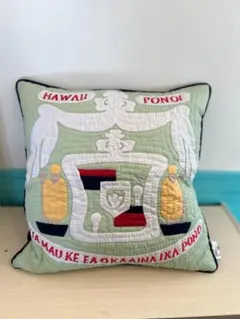 在庫一掃セール!!【正規品】クッションカバー フラッグ　ハワイアンキルト
