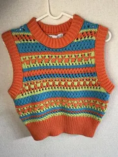 カラフルノースリーブニットベスト