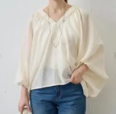 新品<conte > ドビーストライプ ボリュームスリー ブブラウス - メルカリ
