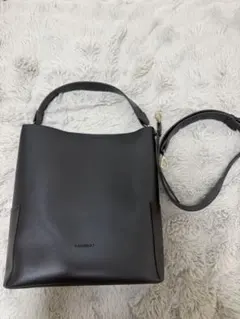 RANDEBOO　バッグ　黒 通勤バッグにもうってつけ。シンプルかつ上品な「RANDEBOO」のバッグ