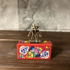 コリス フエラムネ 金メッキ ペラ怪獣 C星人 - メルカリ